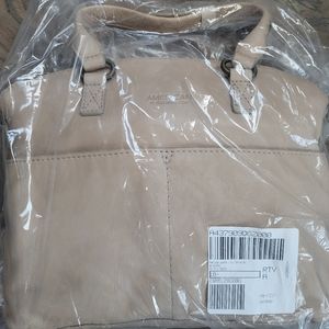 American Leather Co | Carrie Dome Satchel in Oat Milk Smooth
